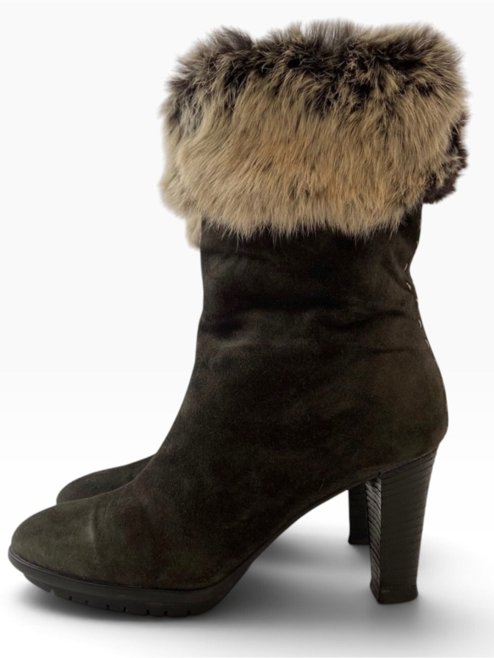 Aquatalia brown heeled boots Brown suede leather rabbit fur top almond toe size8
